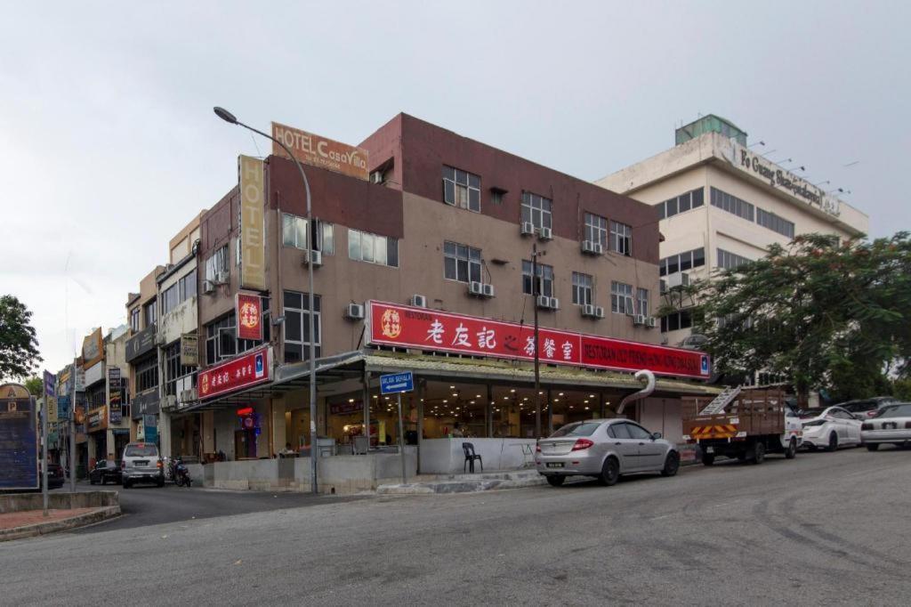 Oyo 44100 Hotel Casavilla Petaling Jaya Zewnętrze zdjęcie