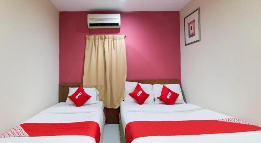 Oyo 44100 Hotel Casavilla Petaling Jaya Zewnętrze zdjęcie