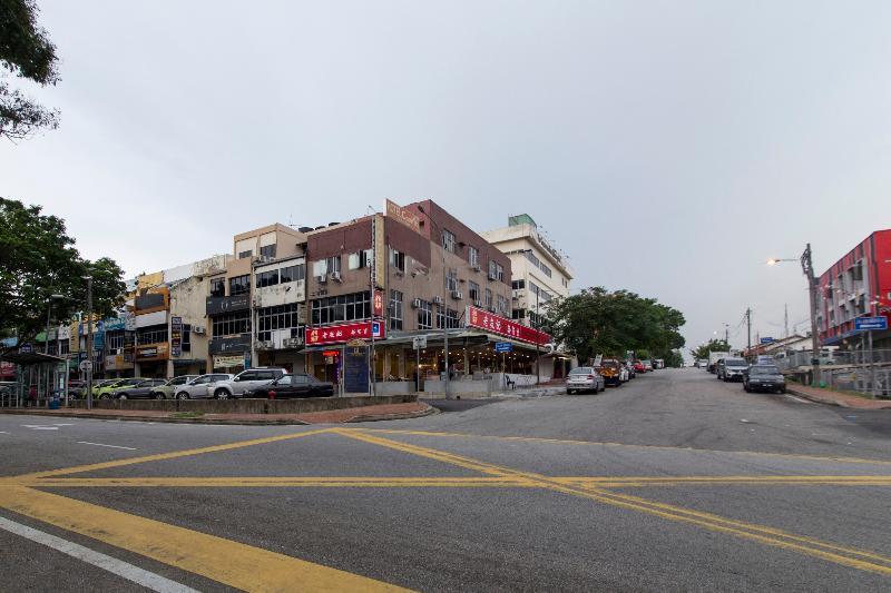 Oyo 44100 Hotel Casavilla Petaling Jaya Zewnętrze zdjęcie