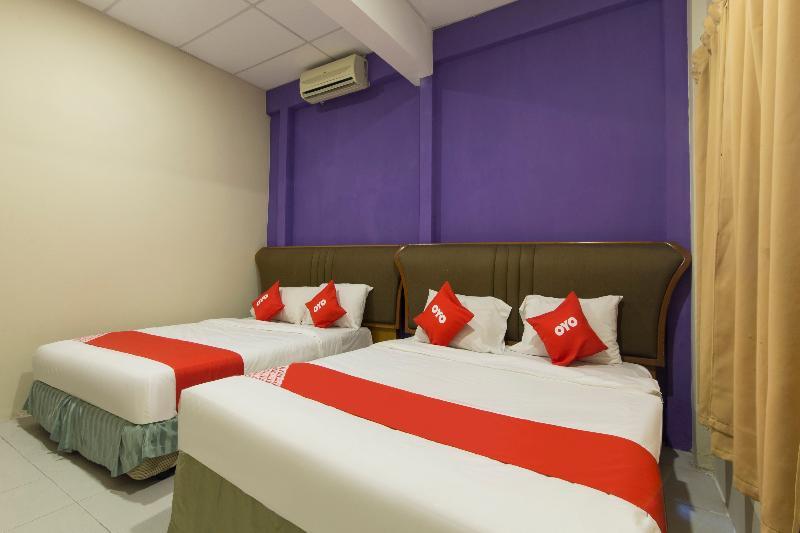 Oyo 44100 Hotel Casavilla Petaling Jaya Zewnętrze zdjęcie